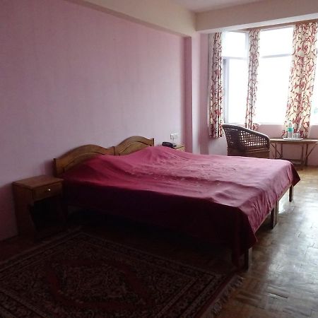 דרג'ילינג Old - Main Bellevue Heritage Hotel מראה חיצוני תמונה